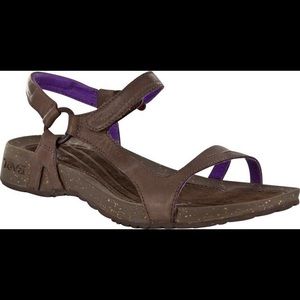 Women's Teva Cabrillo Universal Leather Sandal